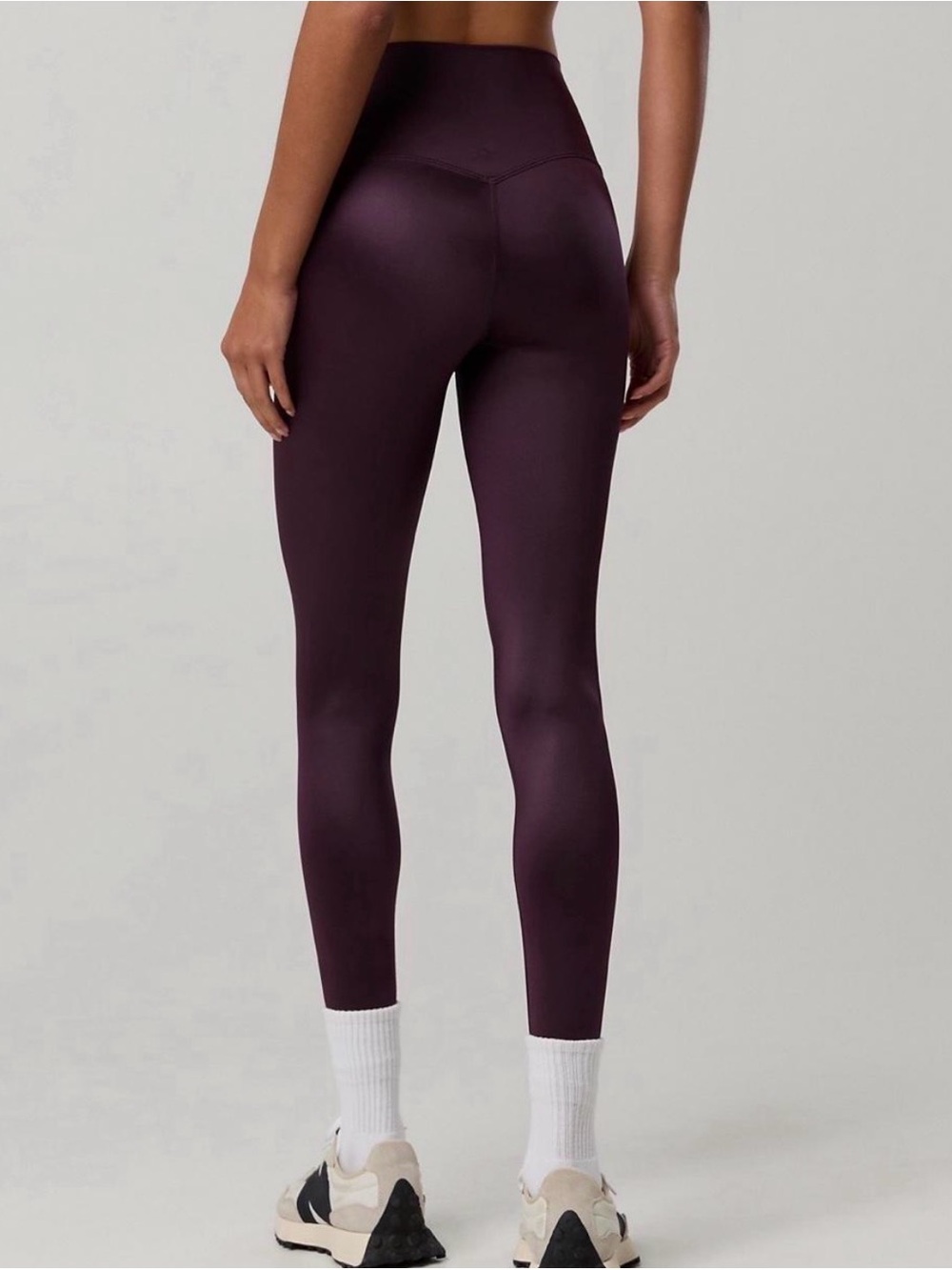 OFFLINE By Aerie Gloss High Waisted Leggings, Size M, Cool Berry, NWOT